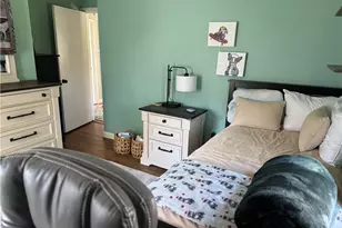 132 Scenic Dr, Cranston, RI 02920 - Photo 24