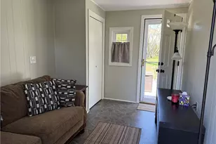 132 Scenic Dr, Cranston, RI 02920 - Photo 18