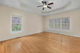136 Rome Ct, Cranston, RI 02921 - Photo 20
