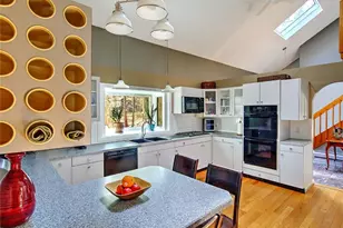 48 Wood Cove Dr, Coventry, RI 02816 - Photo 8