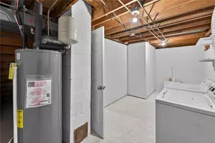 45 Winthrop Rd, Warwick, RI 02888 - Photo 26