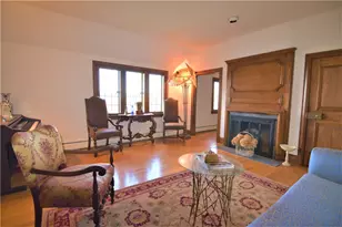 61 Ledge Rd, Newport, RI 02840 - Photo 6