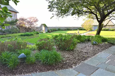 61 Ledge Road #J, Newport, RI 02840 - Photo 30