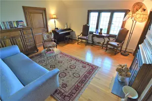 61 Ledge Rd, Newport, RI 02840 - Photo 8