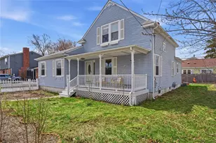 77 Majestic Ave, Warwick, RI 02888 - Photo 2
