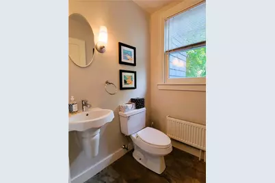 60 Prairie Avenue, Newport, RI 02840 - Photo 16