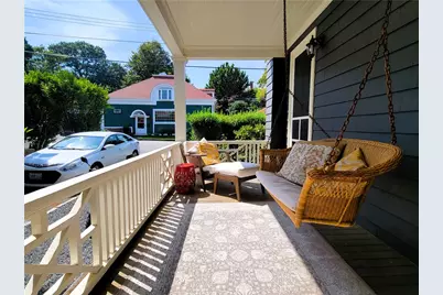 60 Prairie Avenue, Newport, RI 02840 - Photo 2