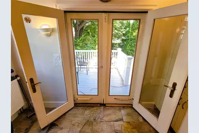 60 Prairie Avenue, Newport, RI 02840 - Photo 12
