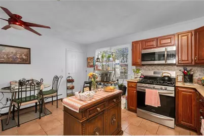 434 Linden Street #2, Fall River, MA 02720 - Photo 12