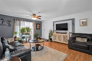434 Linden St, Fall River, MA 02720 - Photo 6