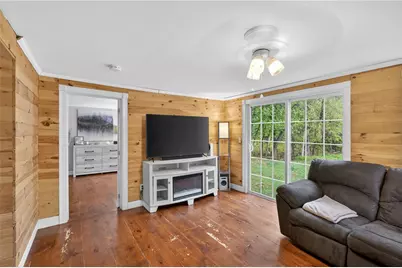 6 North Road, Foster, RI 02825 - Photo 10