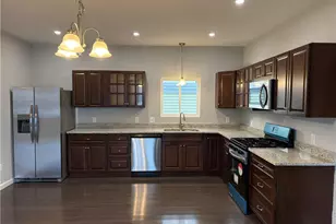184 Avenue C, Woonsocket, RI 02895 - Photo 2