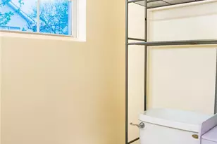 89 Dedham Ave, Providence, RI 02909 - Photo 20