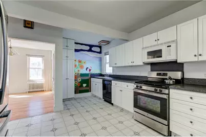577 Spring Street, Newport, RI 02840 - Photo 14