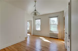577 Spring St, Newport, RI 02840 - Photo 10