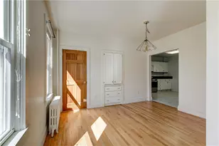 577 Spring St, Newport, RI 02840 - Photo 8