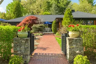 77 Janice Rd, Warwick, RI 02886 - Photo 4
