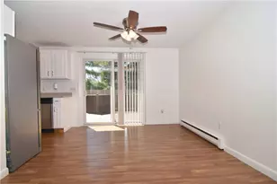 23 Castlerock Dr, Charlestown, RI 02813 - Photo 8
