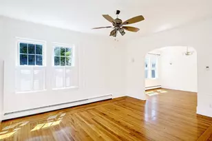 91 4th St, Providence, RI 02906 - Photo 6