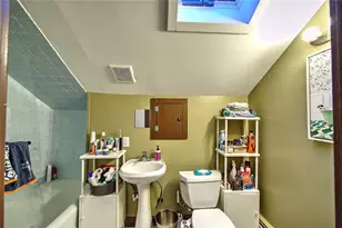 117 Cole Ave, Providence, RI 02906 - Photo 34