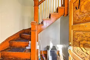 117 Cole Ave, Providence, RI 02906 - Photo 16