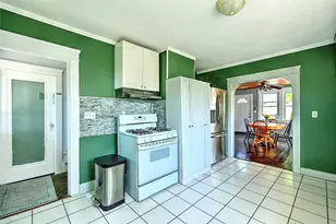 7 Hemlock Dr, Johnston, RI 02919 - Photo 10