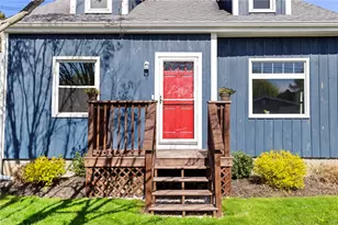 9 Mason Ave, Bristol, RI 02809 - Photo 4