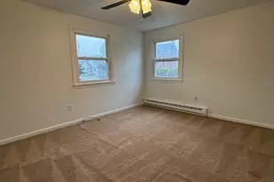 91 Fallon Ave, Providence, RI 02908 - Photo 16