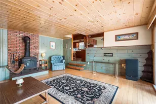 316 Court House Ln, Burrillville, RI 02859 - Photo 6