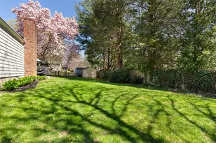 6 Jenks Garden Ln, Barrington, RI 02806 - Photo 46