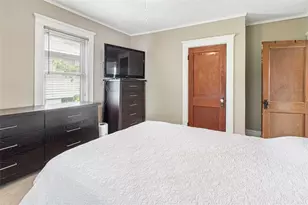 6 Middle St, West Warwick, RI 02893 - Photo 12