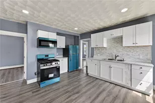 75 Prudence Ave, Providence, RI 02909 - Photo 6