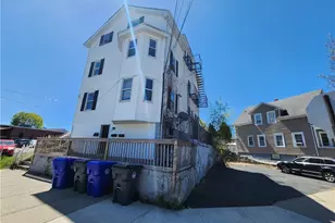 75 Prudence Ave, Providence, RI 02909 - Photo 2