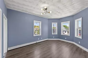 75 Prudence Ave, Providence, RI 02909 - Photo 16