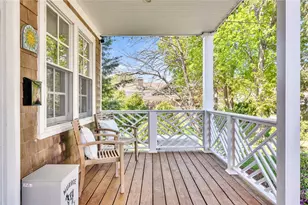 285 Narragansett Ave, Barrington, RI 02806 - Photo 2