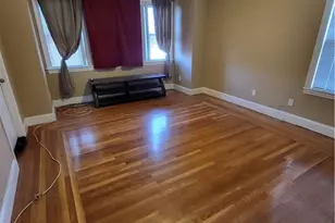406 Admiral St, Providence, RI 02908 - Photo 2