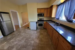 406 Admiral St, Providence, RI 02908 - Photo 4