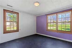 68 Pershing Ave, Tiverton, RI 02878 - Photo 10