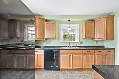 15 Cooper Street, East Providence, RI 02914 - Photo 10