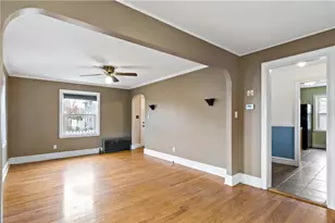 15 Cooper St, East Providence, RI 02914 - Photo 8
