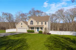 435 Cottrell Rd, Tiverton, RI 02878 - Photo 2