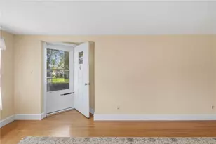 15 Vly Vw Dr, Cumberland, RI 02864 - Photo 14