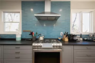 20 Findlay Pl, Newport, RI 02840 - Photo 12