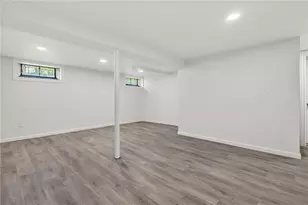 101 Bateman Ave, Cranston, RI 02920 - Photo 30