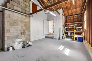 101 Bateman Ave, Cranston, RI 02920 - Photo 28