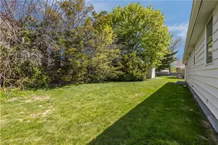 101 Bateman Ave, Cranston, RI 02920 - Photo 42