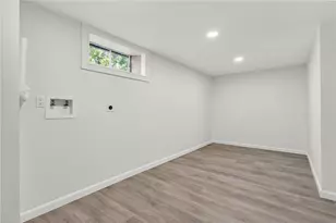 101 Bateman Ave, Cranston, RI 02920 - Photo 34