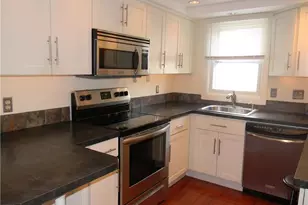 152 Elmgrove Ave, Providence, RI 02906 - Photo 20