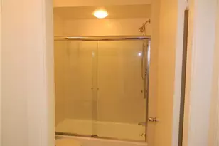152 Elmgrove Ave, Providence, RI 02906 - Photo 18