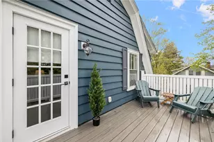 10 Manse Ct, Warwick, RI 02888 - Photo 32